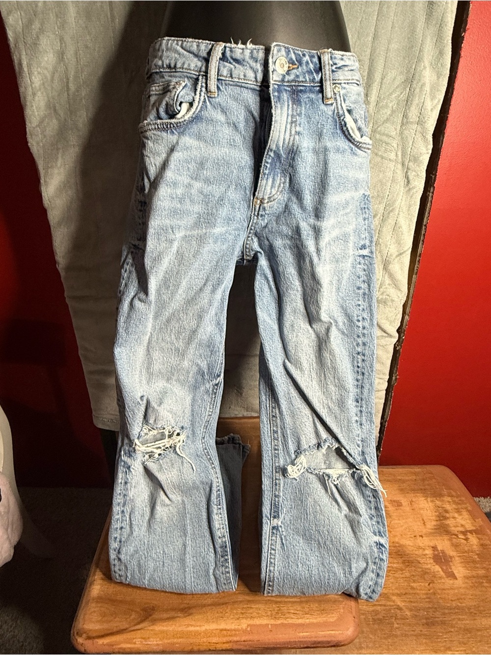 Zara Light Blue Distressed Women’s Jeans